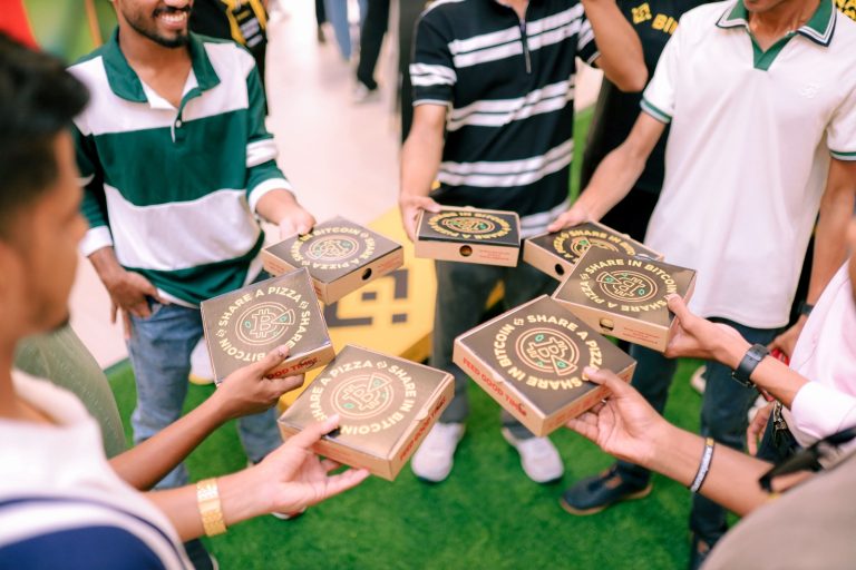 Binance Bitcoin Pizza Day Draws Over 2000 Sri Lankans to Blockchain Education Experience in Colombo Binance Bitcoin Pizza Day Draws Over 2000 Sri Lankans to Blockchain Education Experience in Colombo