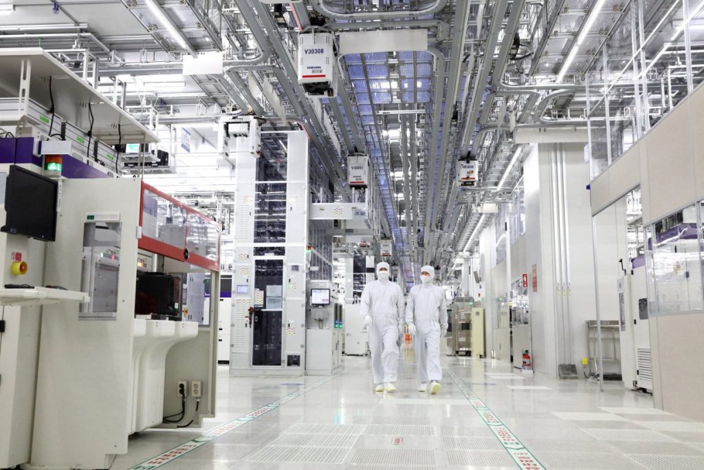Korea taps Samsung, SK Hynix in $576 billion AI-chip drive to cement global leadership
