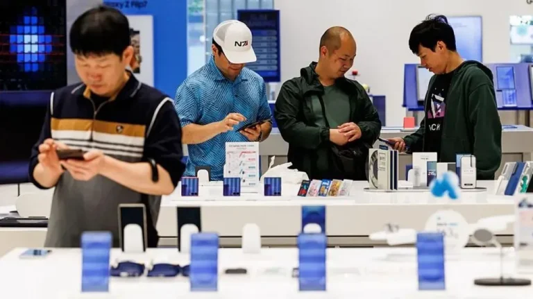 Samsung profits jump 1,800% as AI boom drives chip sales